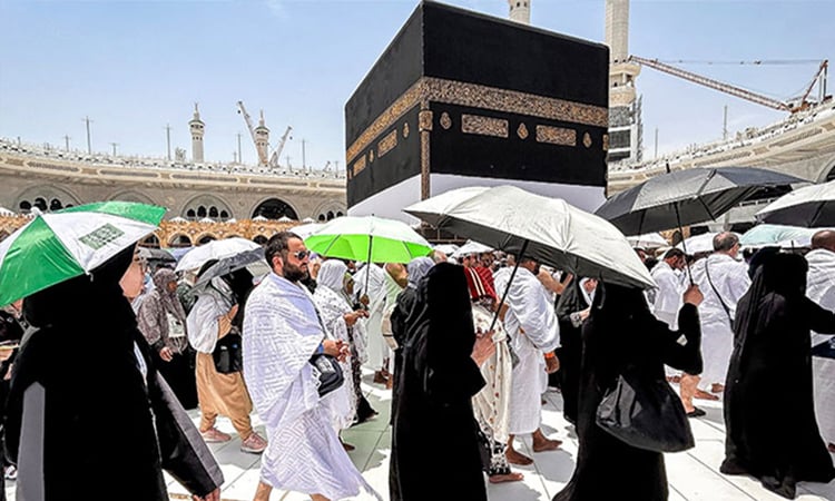 বাংলাদেশ থেকে ৮৫,১৬৪ হজযাত্রী সৌদি আরব পৌঁছেছেন